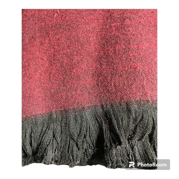 Michael Michael Kors NWT red and black scarf - Picture 4 of 8